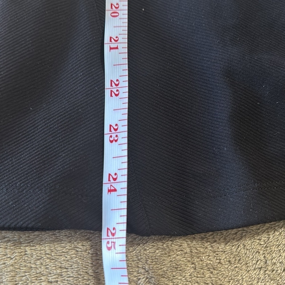 ATHLETA Bayview Athleisure Ruched Black Sleeveless Top - Picture 7 of 10